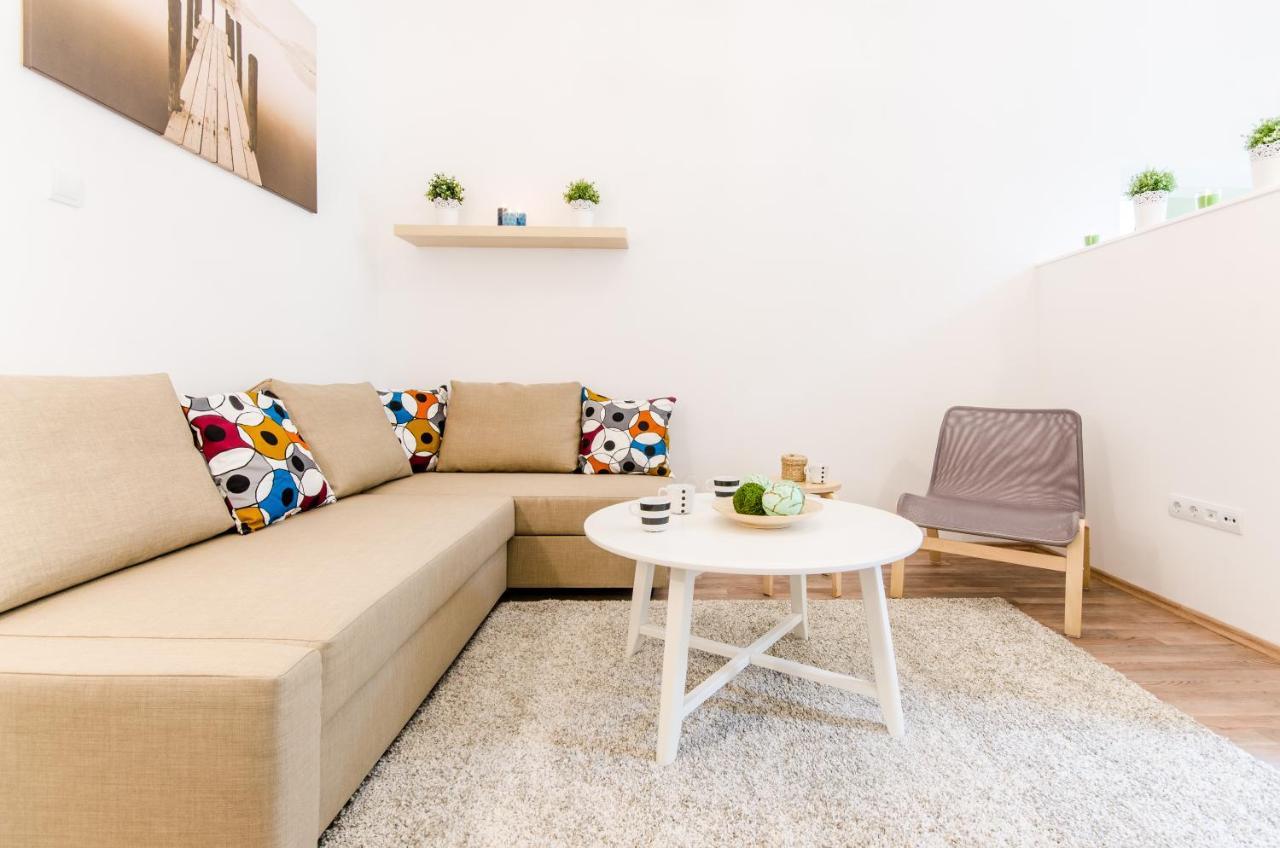 N28 Deluxe Apartment Boedapest Buitenkant foto