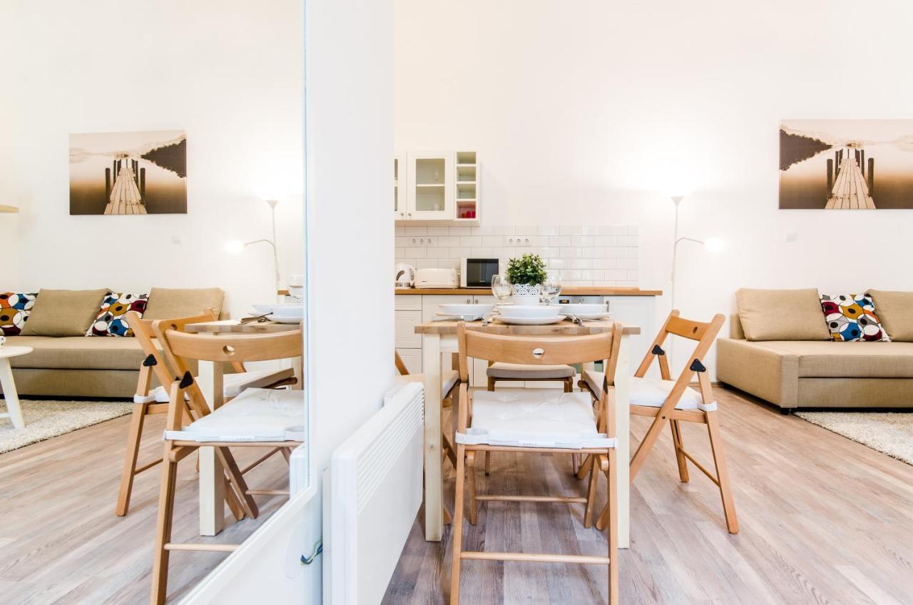 N28 Deluxe Apartment Boedapest Buitenkant foto